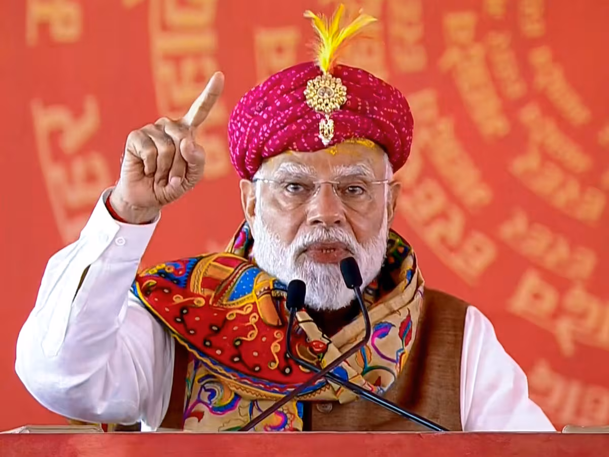 'हम कुछ और ही मिट्टी के बने हैं...' पोखरण के शौर्य को याद कर बोले PM मोदी— दुनिया की कोई ताकत भारत को झुका नहीं सकती