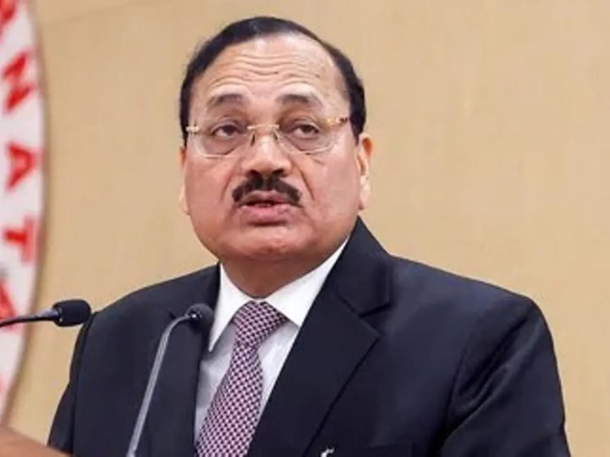 'मैं आपके सामने माथा टेक रहा हूं...' जब सुप्रीम कोर्ट में सीजेआई सूर्यकांत के सामने भावुक हुआ बुजुर्ग, मुख्य न्यायाधीश ने दिया यह दिल जीतने वाला जवाब