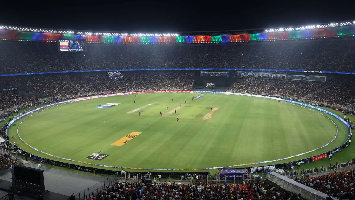 GT vs CSK Pitch Report: अहमदाबाद में चेन्नई के लिए 'करो या मरो' का महामुकाबला, जानिए नरेंद्र मोदी स्टेडियम की पिच आज बल्लेबाजों को जिताएगी या गेंदबाजों को