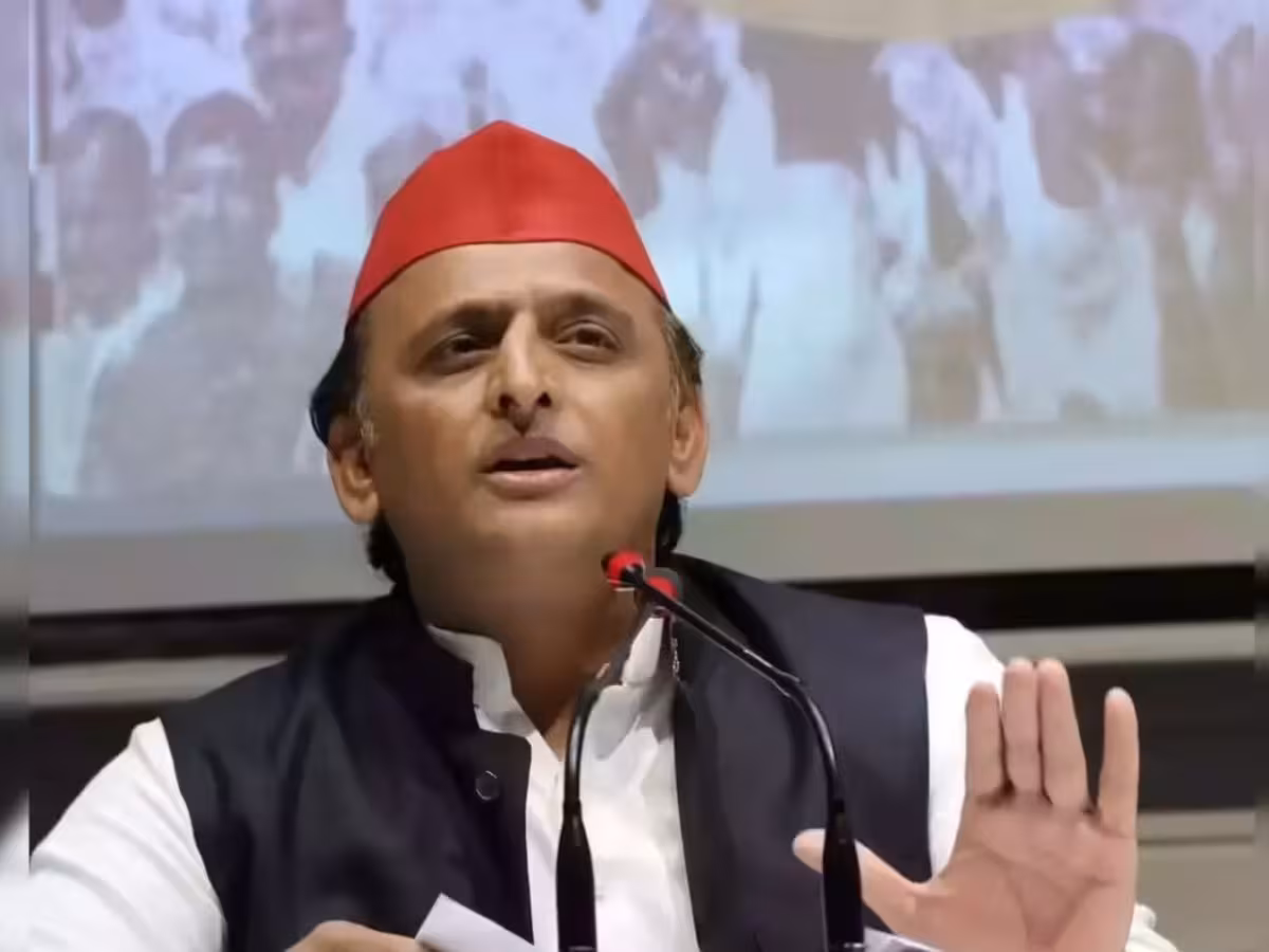 UP Election: अखिलेश यादव का नया फार्मूला तय! इस बार सिफारिश नहीं, प्राइवेट एजेंसी की 'गुप्त रिपोर्ट' दिलाएगी सपा का टिकट