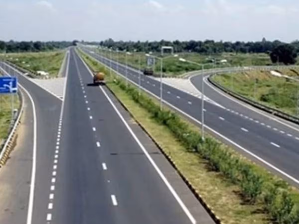 सीधे गंगा एक्सप्रेसवे से जुड़ेगा भव्य मंदिर, 40 KM लंबी फोर-लेन सड़क के लिए सर्वे शुरू