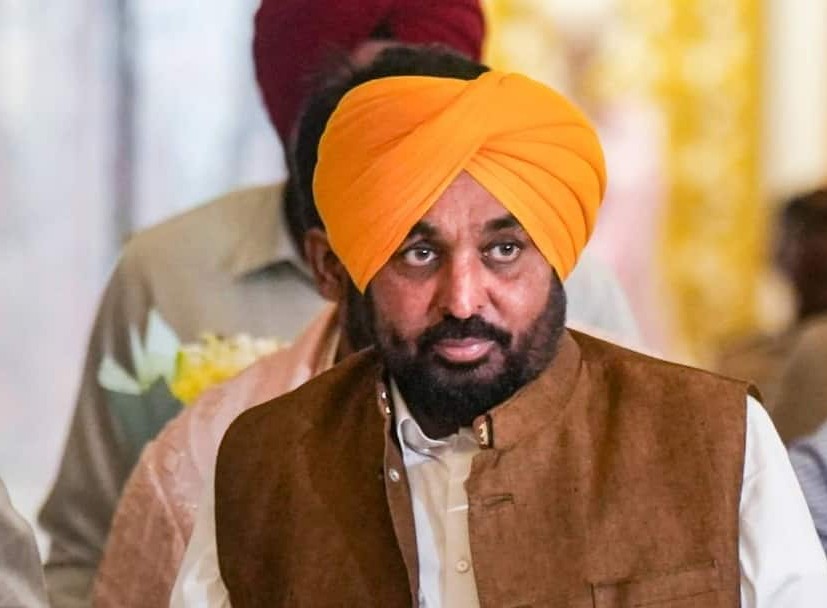 'सुखबीर बादल के पोस्टर क्यों नहीं लगाते?' SGPC के बहिष्कार वाले अभियान पर CM भगवंत मान का तीखा पलटवार