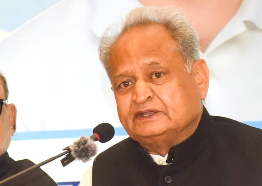 'ऐसी लूट आज तक न देखी न सुनी' बीजेपी शासित राज्यों में करप्शन पर पूर्व CM अशोक गहलोत का बड़ा हमला