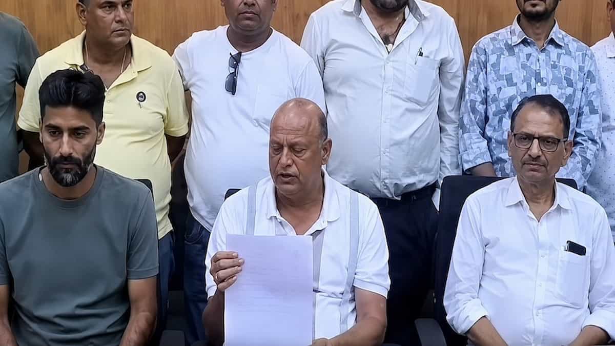 '24 घंटे में दो पैसा, नहीं तो भुगतो अंजाम': प्रिंस खान की विधायक अरूप चटर्जी को सीधी धमकी, झारखंड की राजनीति में हड़कं