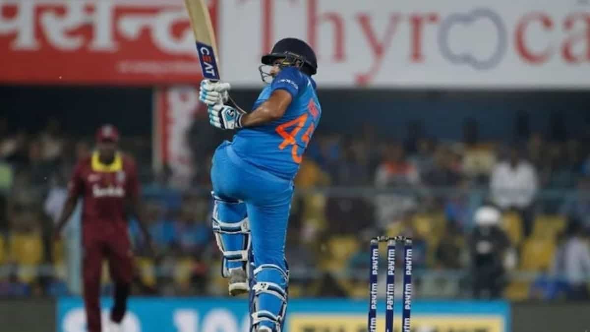 Hitman's Nataraja Shot: मैच में फ्लॉप होकर भी छा गए 'हिटमैन' रोहित शर्मा; वायरल हुआ 'नटराज शॉट' का वीडियो, जडेजा ने दी खास प्रतिक्रिया!
