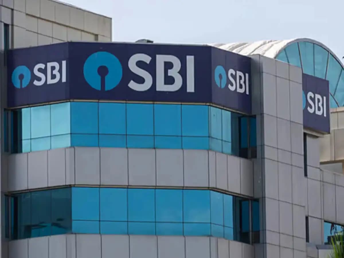 SBI के जीरो बैलेंस खाताधारकों के लिए नया नियम, 1 अक्टूबर से कैश निकासी पर लगेगा चार्ज