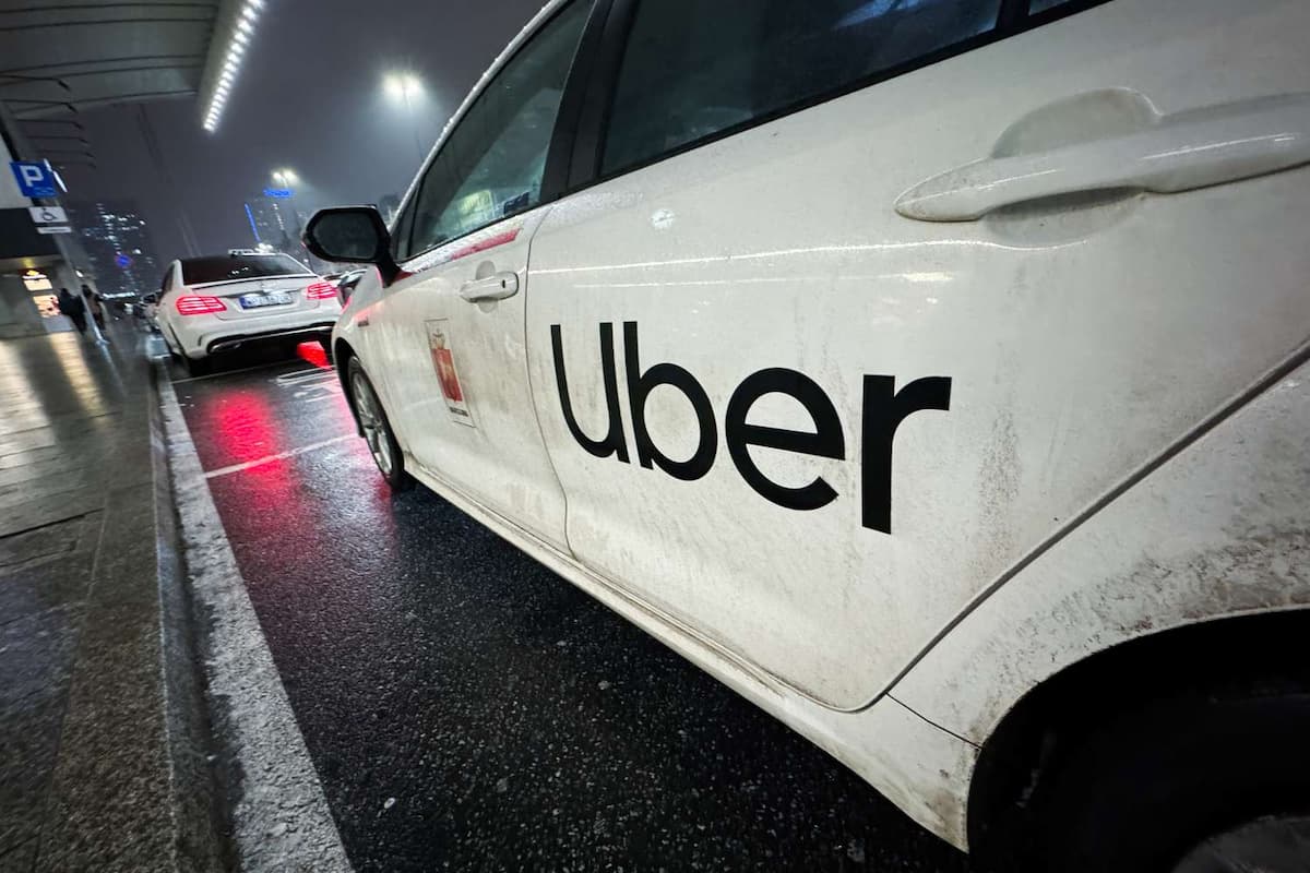 Uber पर अब तक का बड़ा एक्शन, लगा 9,000 करोड़ रुपये से ज्यादा का जुर्माना