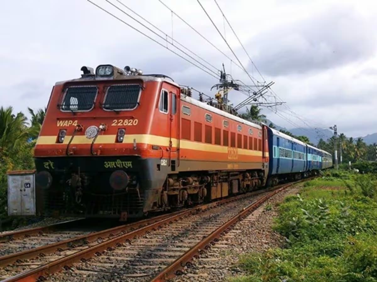 कन्फर्म टिकट नहीं मिला तो क्या करें; रेलवे के नियम ने कर दिया साफ, जानें सही तरीका