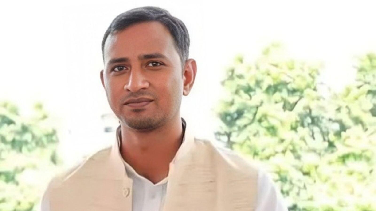 महंत राजू दास की गालियां झेलने वाले को कांग्रेस ने क्यों बनाया यूपी की मीडिया कमेटी का चेयरमैन 