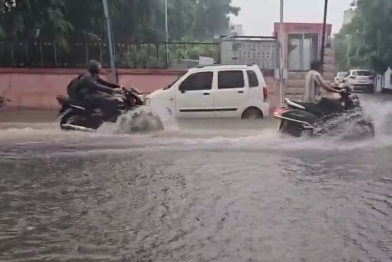 राजस्थान में मानसून की 'विदाई बारिश' का दौर शुरू, जयपुर-अजमेर समेत 6 संभागों में भारी बारिश