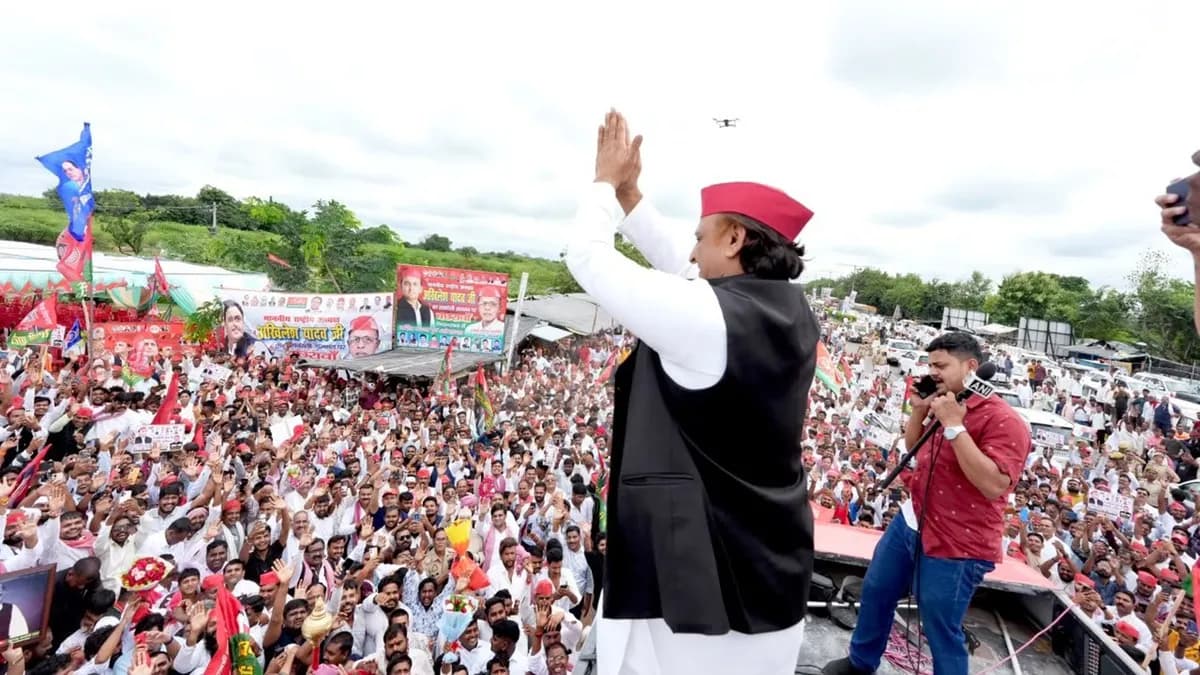 अखिलेश का PDA रथ निकला, 2027 के लिए बड़ा प्लान तैयार