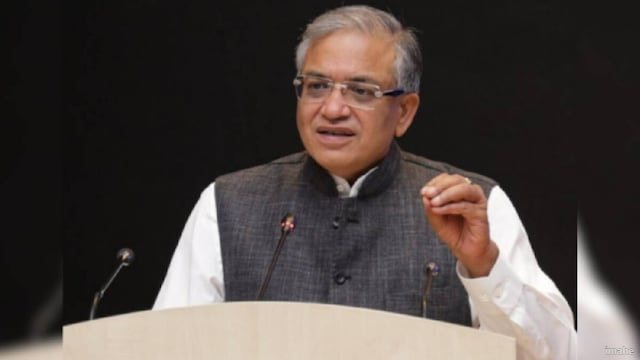 CEC ज्ञानेश कुमार ने नहीं मानी सुप्रीम कोर्ट की बात, वकील ने मांगी केस करने की इजाजत