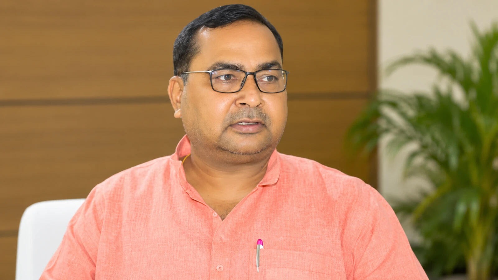 कौन हैं भगवान सिंह कुशवाहा? जिनके तीखे बयानों और पुरानी वैचारिक सियासत ने गरमाया पारा