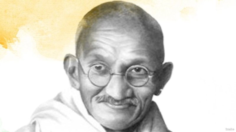 राष्ट्रपिता महात्मा गांधी के जीवन और आदर्शों पर आधारित विशेष निबंध