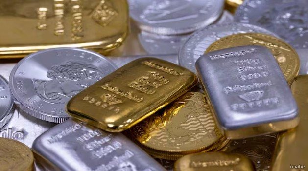 सर्राफा बाजार में महंगा हुआ सोना, चांदी के भाव में कोई बदलाव नहीं