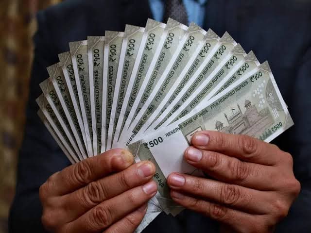 बड़ी राहत: खाते में सीधे आएंगे 7-7 हजार रुपये, दुर्गा पूजा से पहले सरकार का बड़ा फैसला