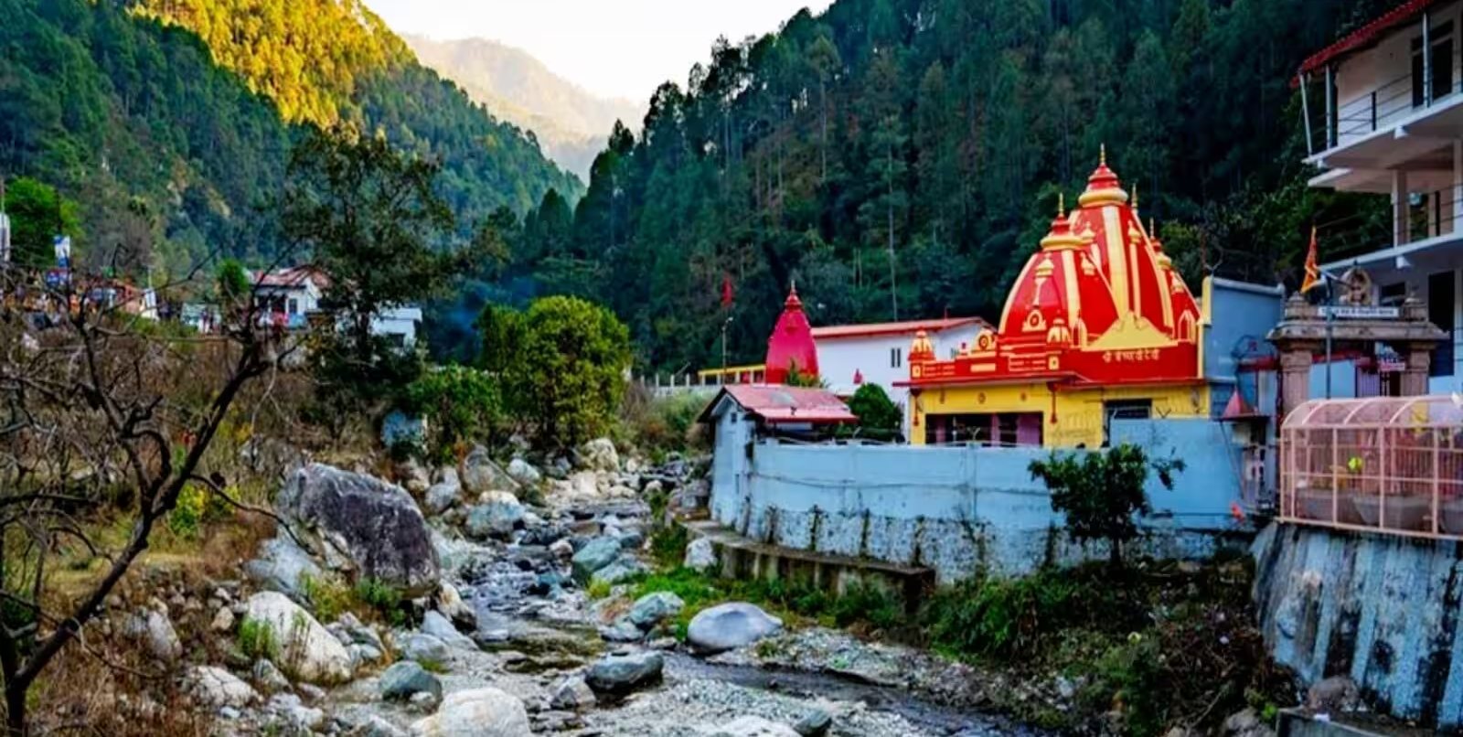 कैंची धाम में बदलेंगे नियम: अब एक दिन में सिर्फ 25,000 भक्तों को मिलेगी एंट्री