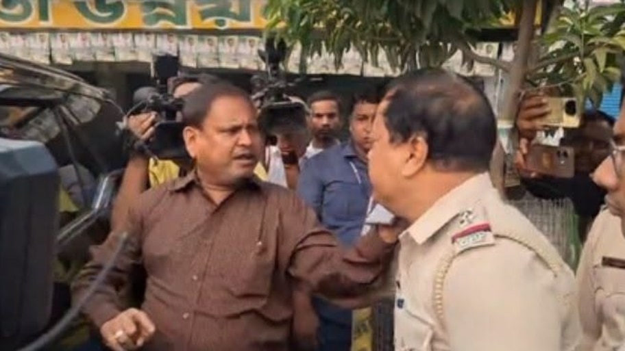 Rejinagar Bypoll: वोट देते ही पुलिस से बहस करने लगे हुमायूं कबीर, दफ्तर से सीधा गिरफ्तार हुए 
