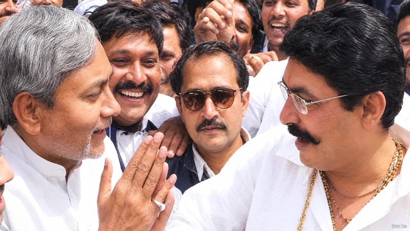 NDA की उच्चस्तरीय बैठक में भी अपने तेवर से पीछे नहीं हटे बाहुबली विधायक