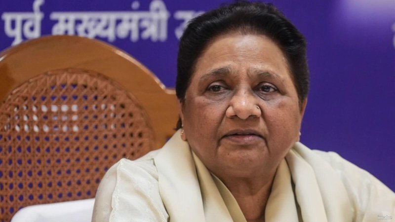 षड्यंत्र के तहत कराए जा रहे हैं फर्जी सर्वे', बीएसपी सुप्रीमो मायावती ने लगाए गंभीर आरोप