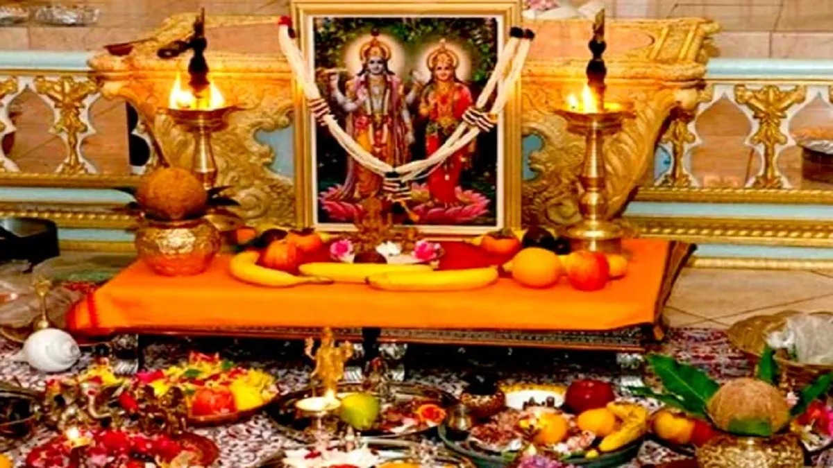  धनतेरस से पहले मंदिर से हटा दें ये चीजें, एक गलती से हो जाएगा अशुभ